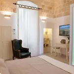 Palazzo Cesare - *